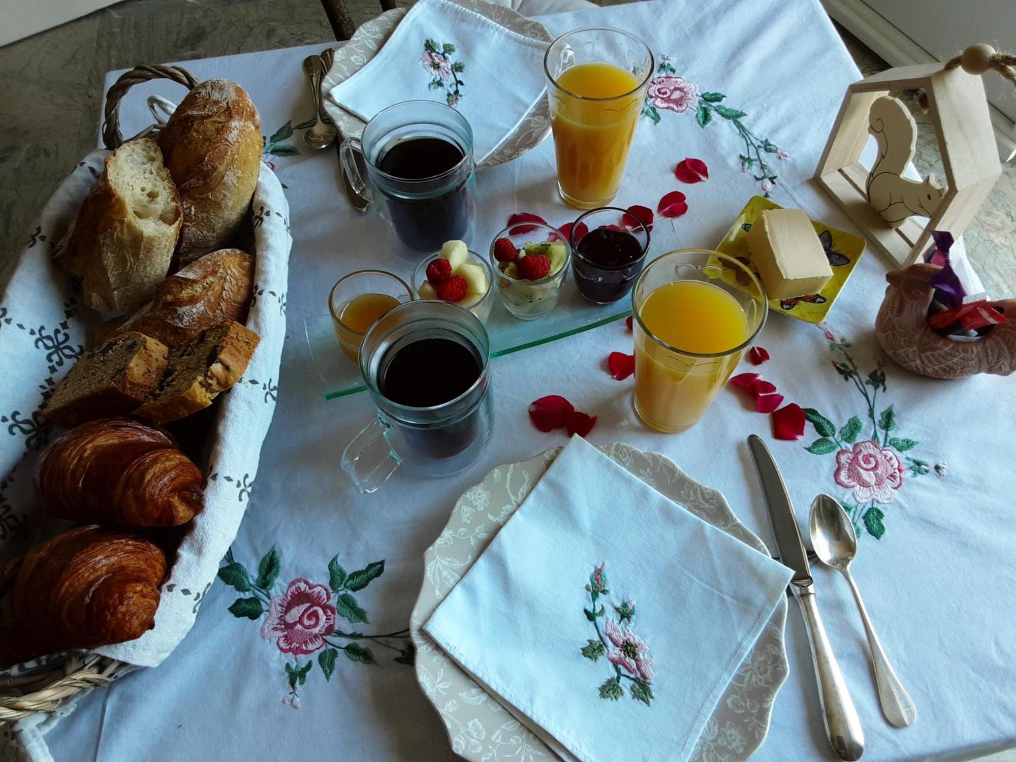 L'Ecureuil Gourmand, Chambre D'Hotes En Anjou Bleu Saint-Martin-du-Bois  외부 사진